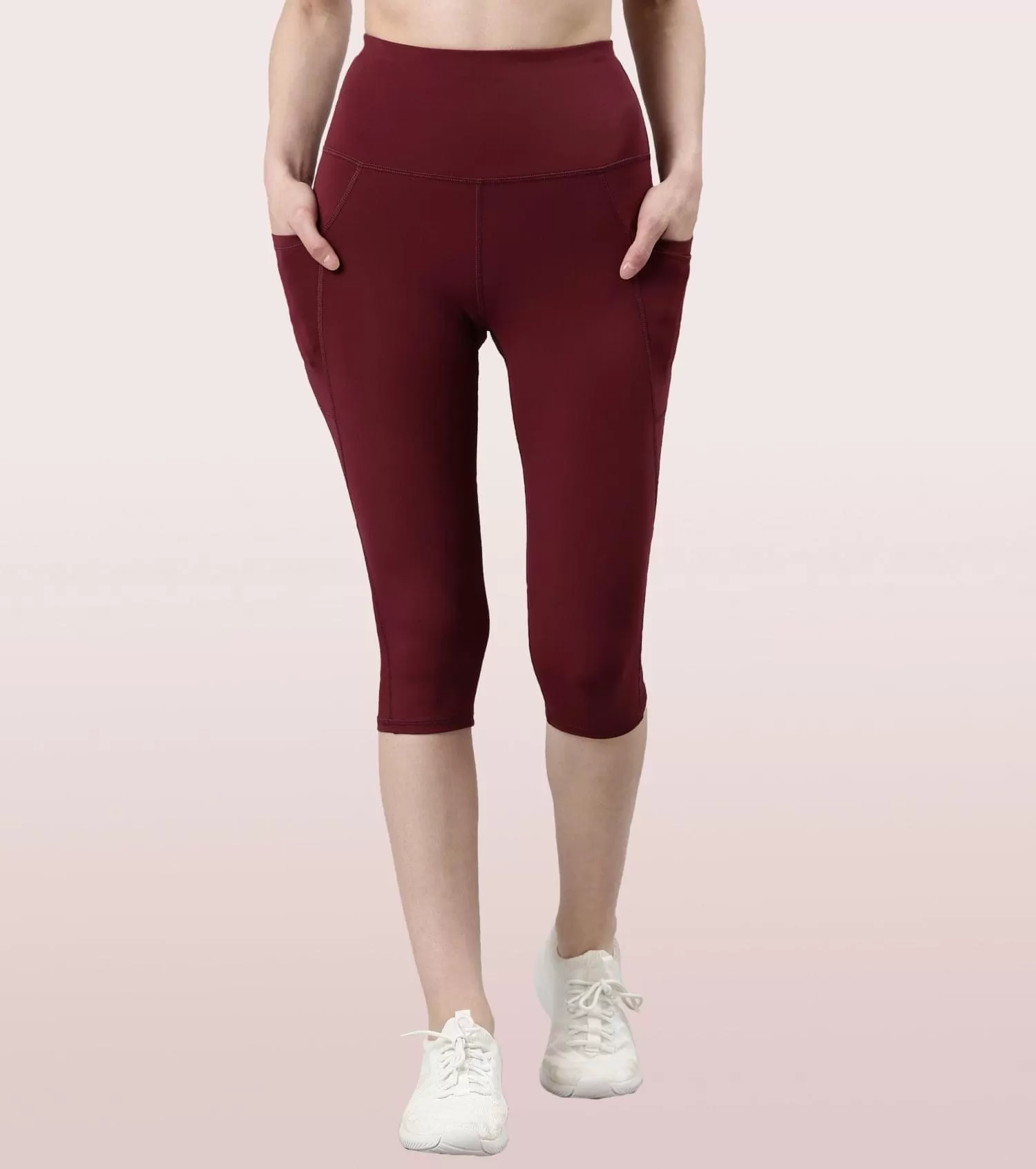 Active Capri Legging| Dry Fit Active Capri Legging With Reflective Graphic