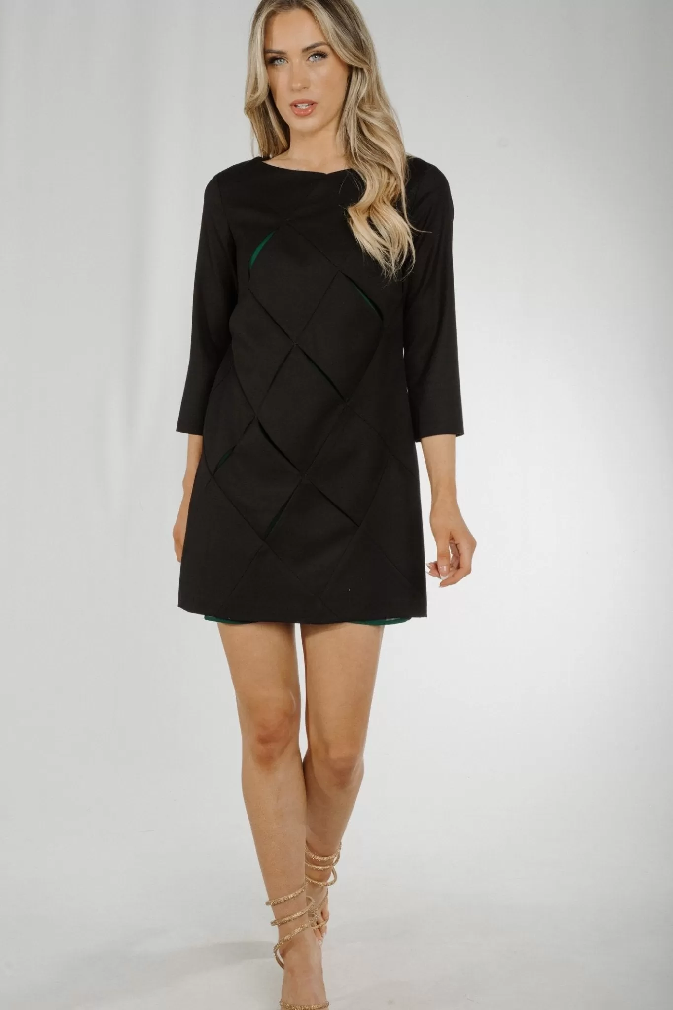 Alana Geometric Midi Dress In Black