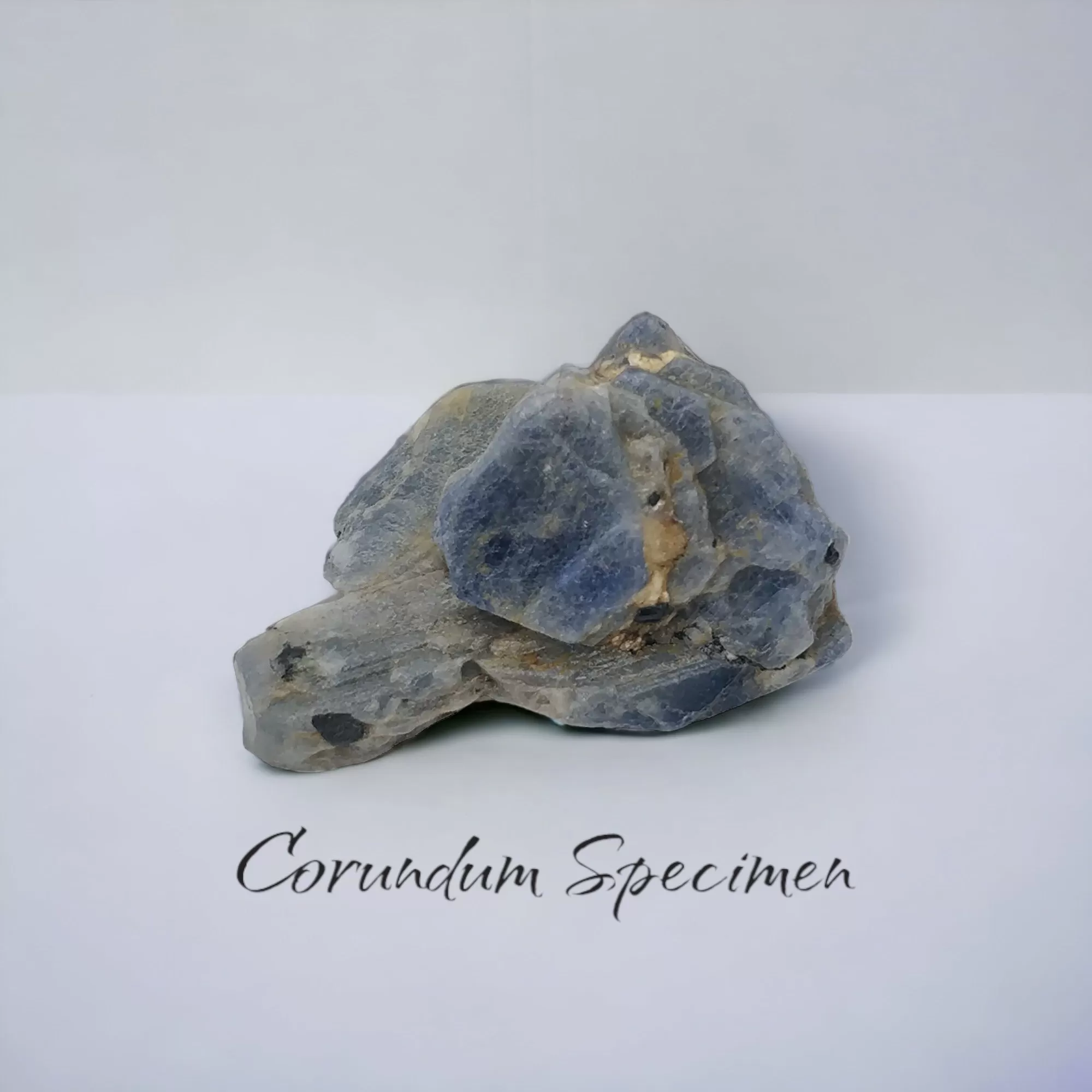 BLUE SAPPHIRE Gemstone Crystal : 240.40cts Natural Unheated Sapphire Corundum Rough Specimen 47*38mm