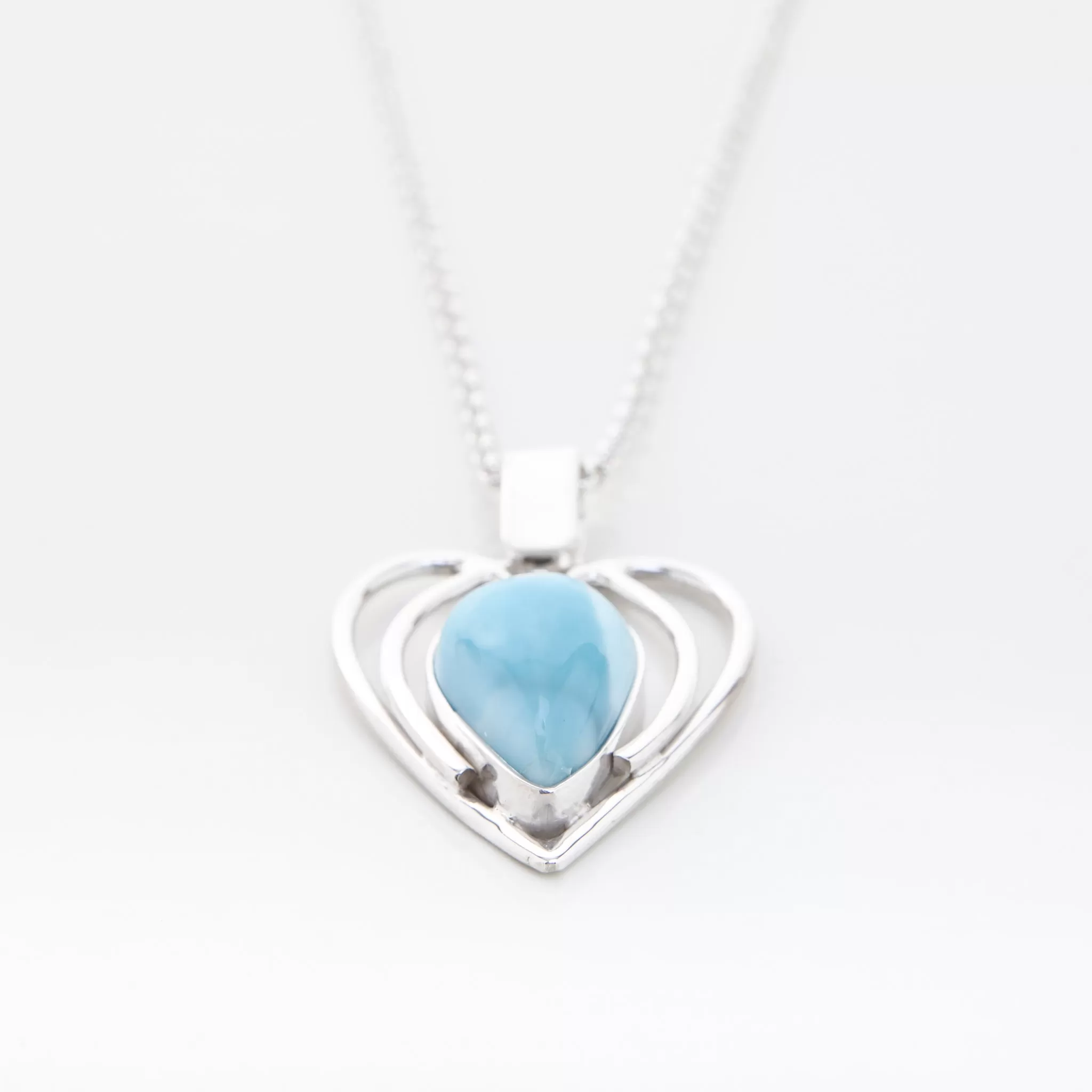 Larimar Heart Vivian