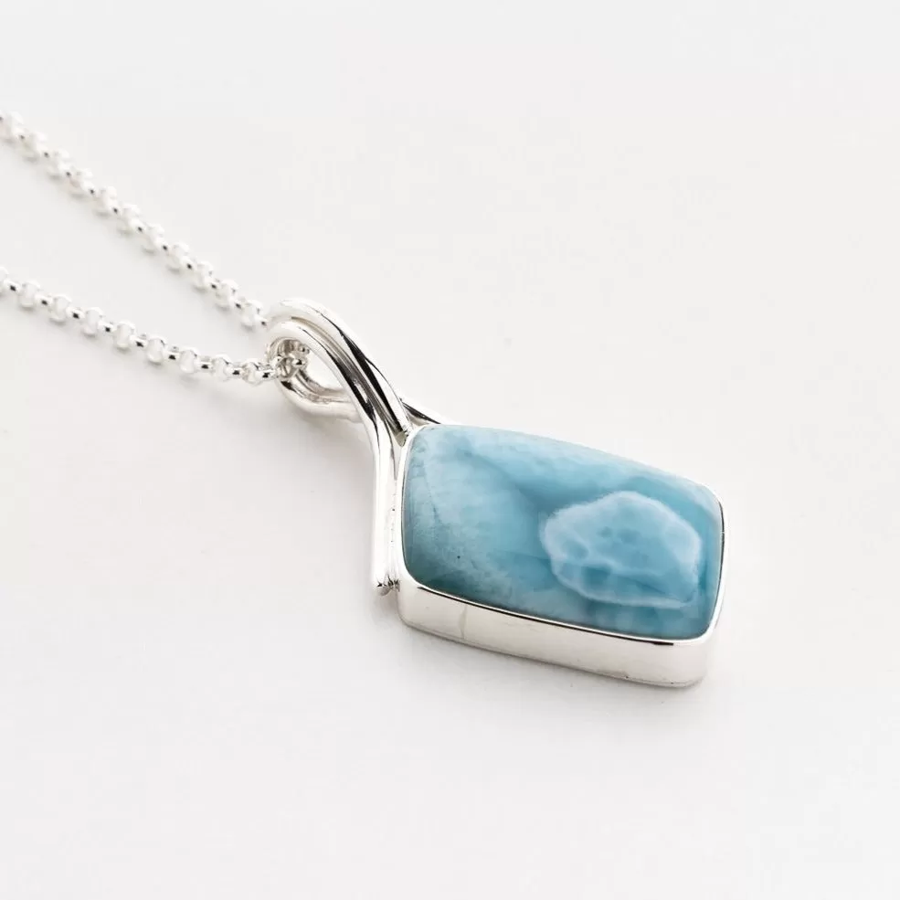 Larimar Pendant Sampul