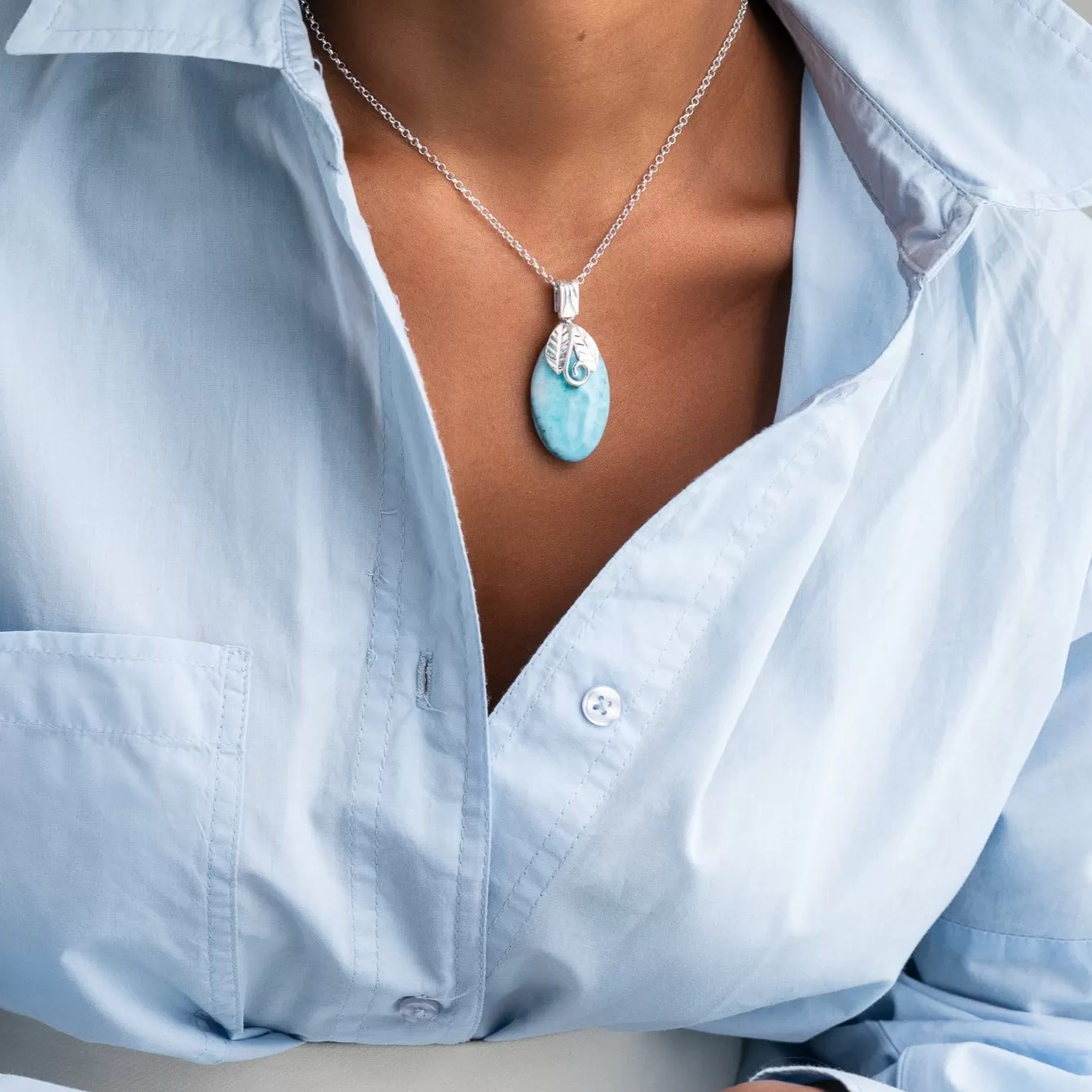 Larimar Pendant Scarlett