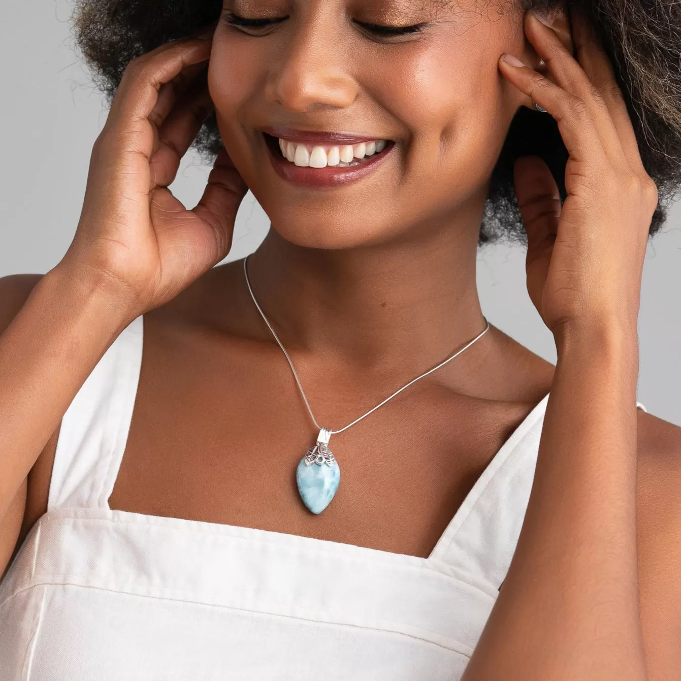 Larimar Pendant Vivien