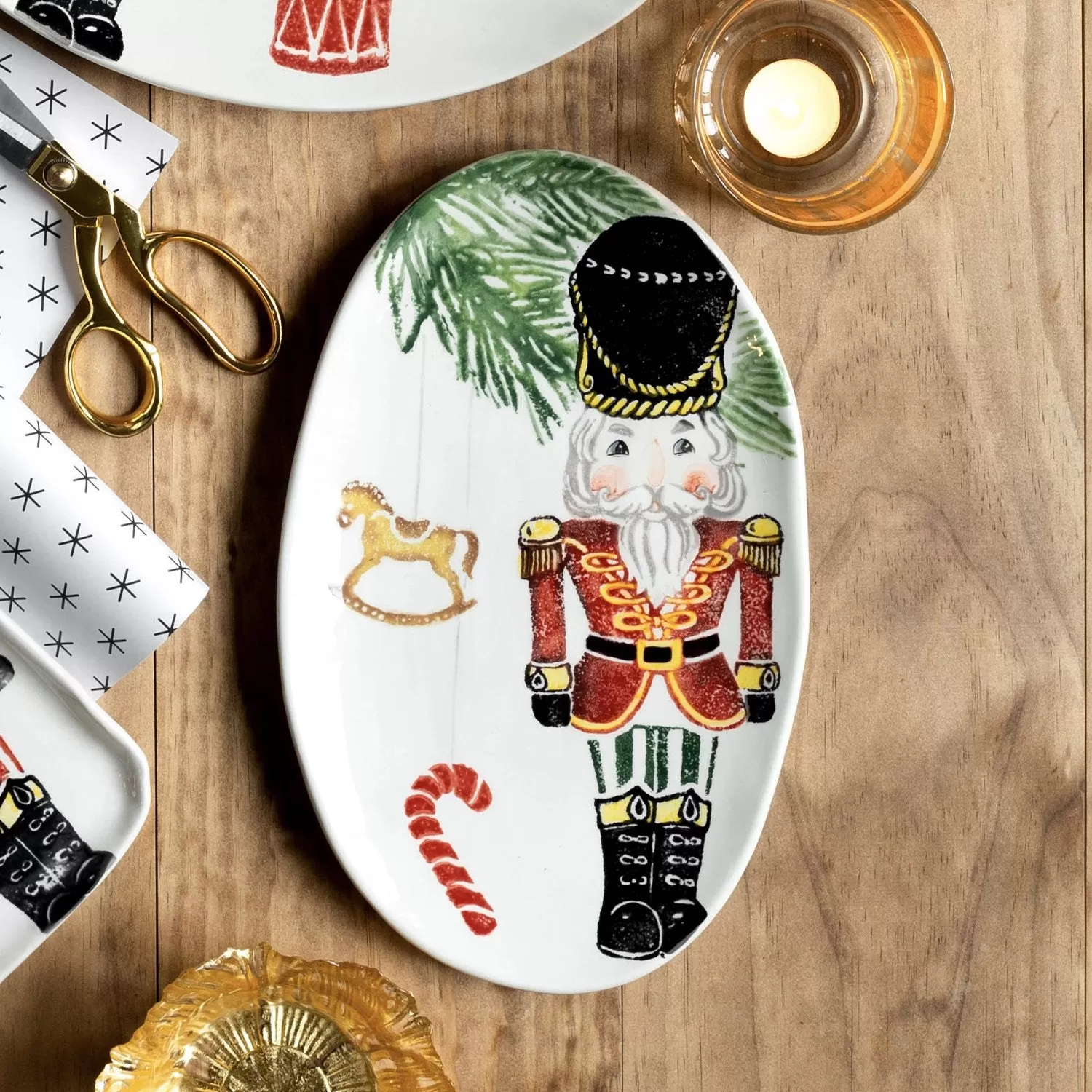 VIETRI Nutcracker Small Oval Platter